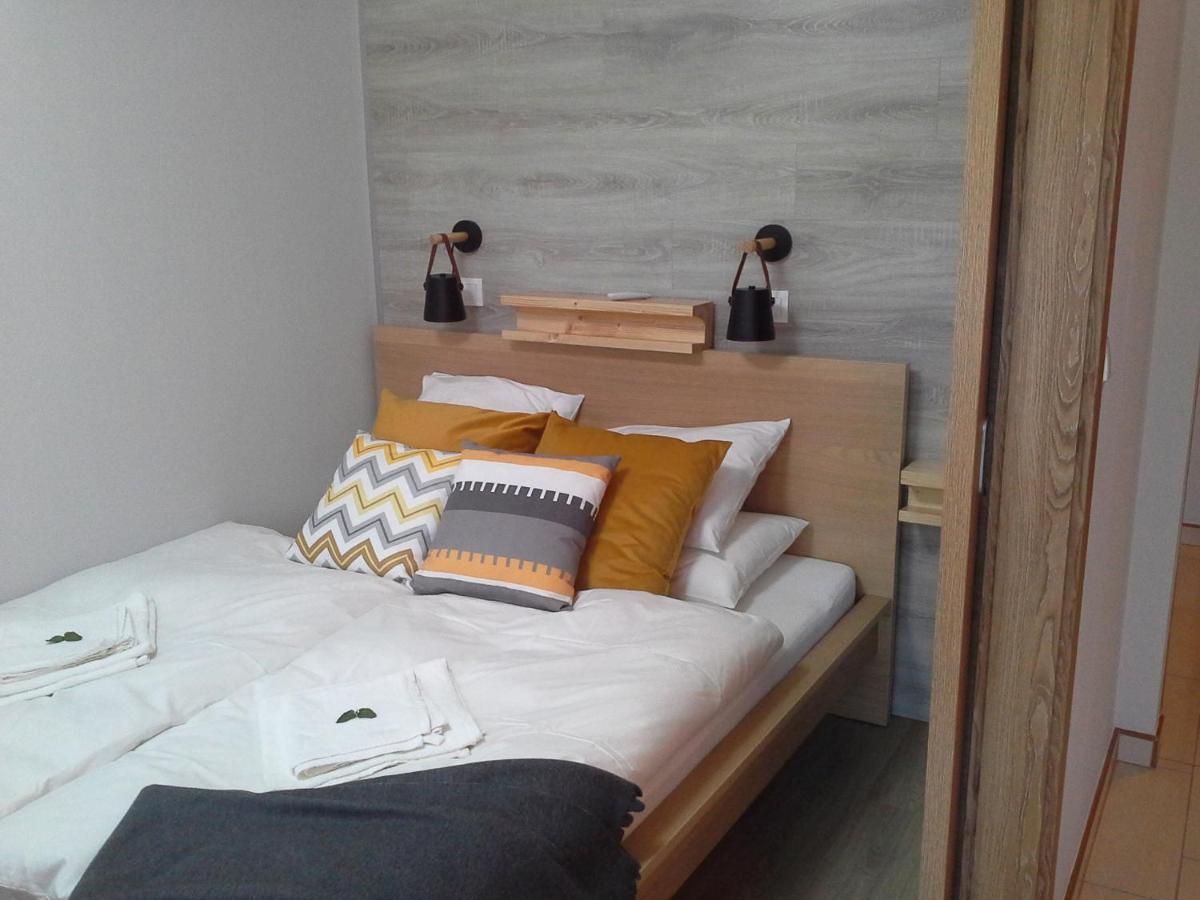 Alexandra Apartment Hajduszoboszlo - Chic Flat ภายนอก รูปภาพ